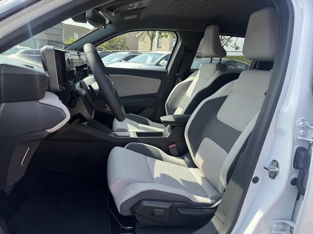 Nissan MICRA ADVANCE 52 kWh Chill Interieur