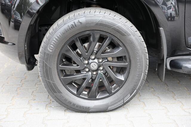 Nissan NAVARA 2.3 DCI DUBBEL CABINE N-GUARD A/T BE TREKKER 5 SITZ 4WD VAN