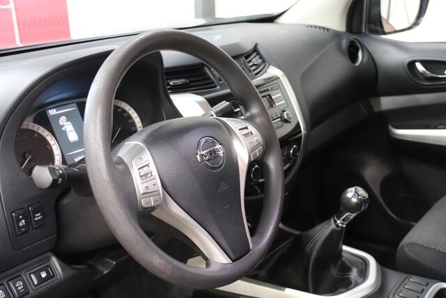 Nissan NAVARA 2.3 dCi PICK UP 4X4
