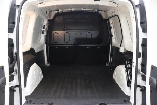 Nissan NV250 1.5 dCi 95 L1H1 Acenta | Airco | Cruise Control | 3-Zits | Elektrisch Pakket | Schuifdeur | Bluetooth