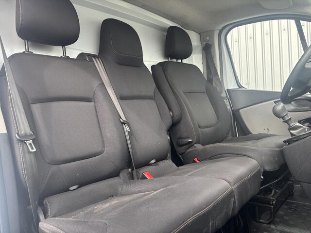 Nissan NV300 1.6 dCi L1H1*3-PERS*A/C*CRUISE*NAVI*HAAK*CAM*IMP.*