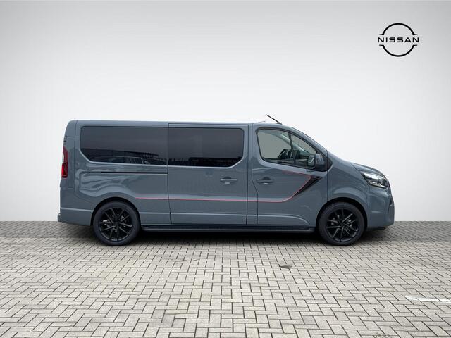 Nissan PRIMASTAR 2.0 dCi L2H1 N-Connecta Black Edition Dubbel Cabine 5-Persoons | Trekhaak | Vol-Leder | 19'' Velgen | LED | Navigatie | Camera | 2x Schuifdeur | Rijklaarprijs! (Ex. BTW/BPM)