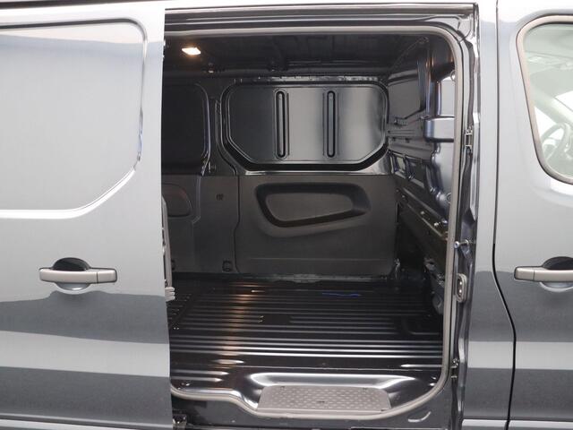 Nissan PRIMASTAR 2.0 dCi 130pk L2H1 Nismo+ | 2500KG Trekgewicht | 0% Lease | Achteruitrijcamera | 5 Jaar Fabrieksgarantie |