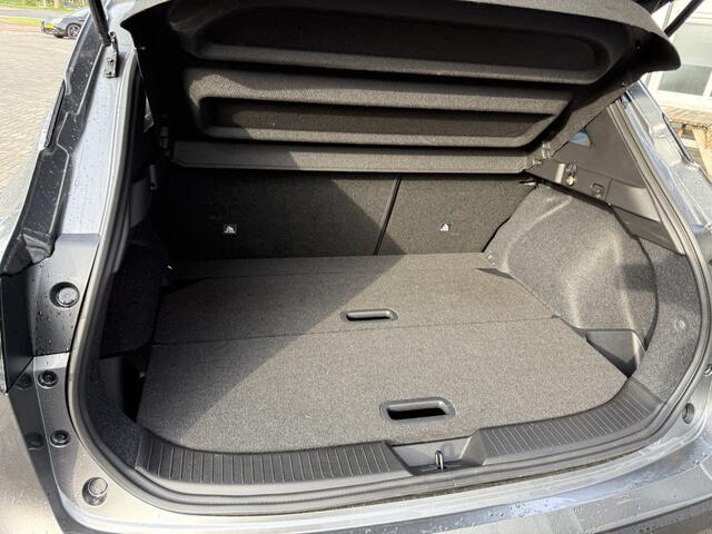 Nissan QASHQAI 1.3 MHEV Xtronic N-Connecta