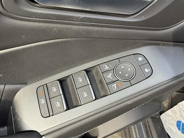 Nissan QASHQAI 1.3 MHEV Xtronic N-Connecta