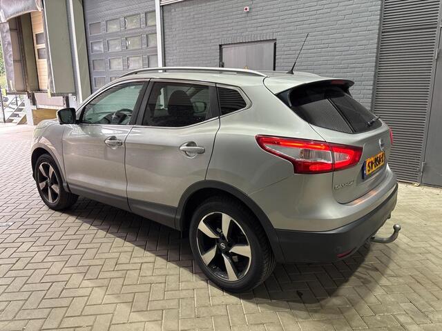 Nissan QASHQAI 1.2 N-Vision | Panoramadak | 360° Camera | Trekhaak | Getint Glas