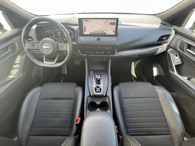 Nissan QASHQAI 1.5 e-Power Tekna Automaat / 100% Dealeronderhouden / Panoramadak / HUD / 360° Camera / Apple Carplay & Android Auto / Adaptieve Cruise Control / Climate Control / Keyless Entry & Start / Elektrisch Verstelbare Bestuurdersstoel / Navigatie full map / Elek