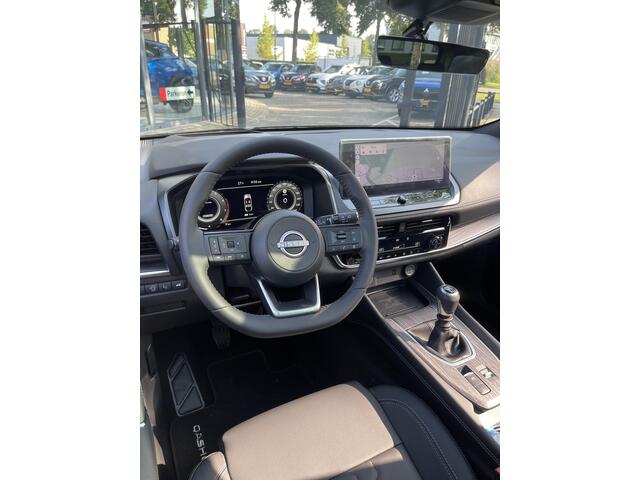 Nissan QASHQAI 1.3 MHEV Tekna Panoramadak + Cold Pack