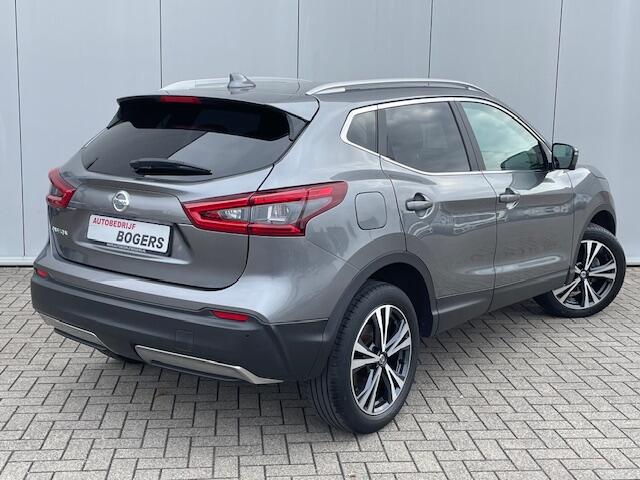 Nissan QASHQAI 1.3 DIG-T N-Connecta Navigatie, Panoramadak, Climate Control, Cruise Control, 360 Camera, 18"Lm,