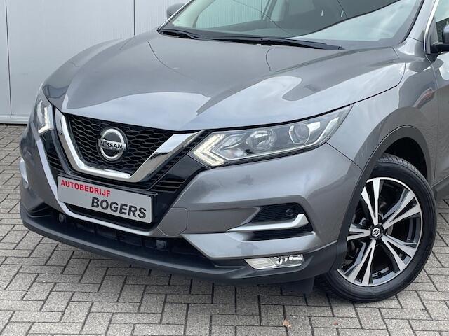 Nissan QASHQAI 1.3 DIG-T N-Connecta Navigatie, Panoramadak, Climate Control, Cruise Control, 360 Camera, 18"Lm,