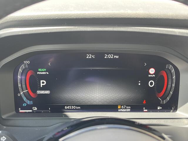 Nissan QASHQAI 1.5 e-Power Tekna | Trekhaak | All-Season banden | Stoel / Stuurverwarming | Panoramadak