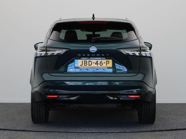 Nissan QASHQAI 158pk MHEV Xtronic N-Design | 20" Lichtmetalen Velgen | Stoel, Stuur en Voorruitverwarming | Adaptieve Cruise Control | Keyless Entry | Panorama Dak |