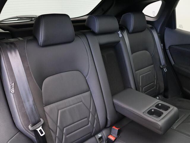Nissan QASHQAI 158pk MHEV Xtronic N-Design | 20" Lichtmetalen Velgen | Stoel, Stuur en Voorruitverwarming | Adaptieve Cruise Control | Keyless Entry | Panorama Dak |