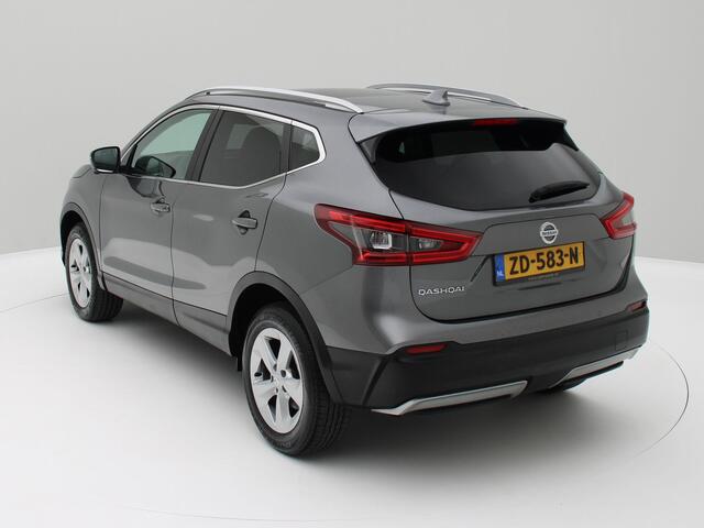 Nissan QASHQAI 1.3 DIG-T Business Edition Camera/Navi/Panorama /1/2leder.