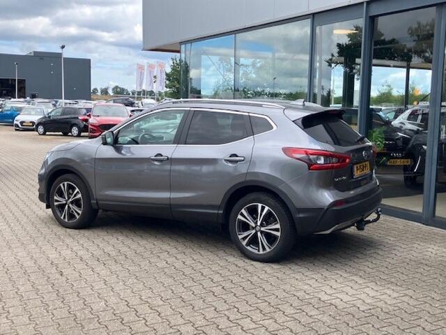 Nissan QASHQAI 1.3 DIG-T 140 pk N-Connecta - Navi - 360 camera - Pano dak