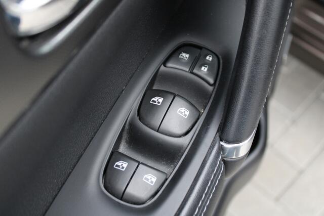 Nissan QASHQAI 1.2 Tekna + 115pk - Pano - 360 camera - Navi - Leder - Memory - Trekhaak - Rijklaar