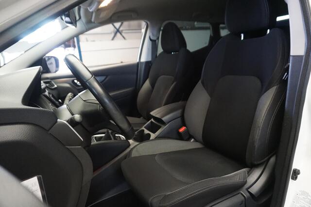 Nissan QASHQAI 1.3 DIG-T 140PK N-Connecta/360Camera/18Inch LMV/ Goed onderhouden!