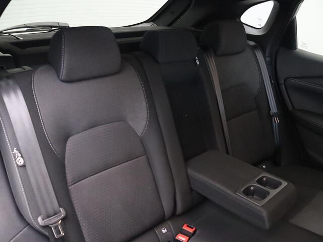 Nissan QASHQAI 158pk MHEV Xtronic N-Connecta | 360 graden camera | Adaptieve cruise control | Climate controle | 1800kg trekgewicht |
