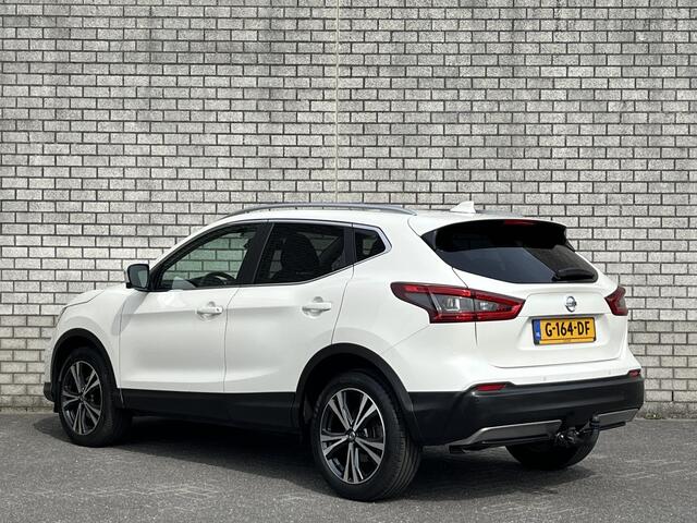 Nissan QASHQAI 1.3 DIG-T Automaat Tekna | Panoramadak | Stoelverwarming | Apple CarPlay / Android Auto | Afneembare trekhaak |
