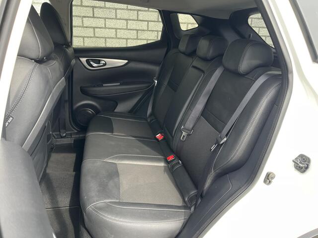 Nissan QASHQAI 1.3 DIG-T Automaat Tekna | Panoramadak | Stoelverwarming | Apple CarPlay / Android Auto | Afneembare trekhaak |