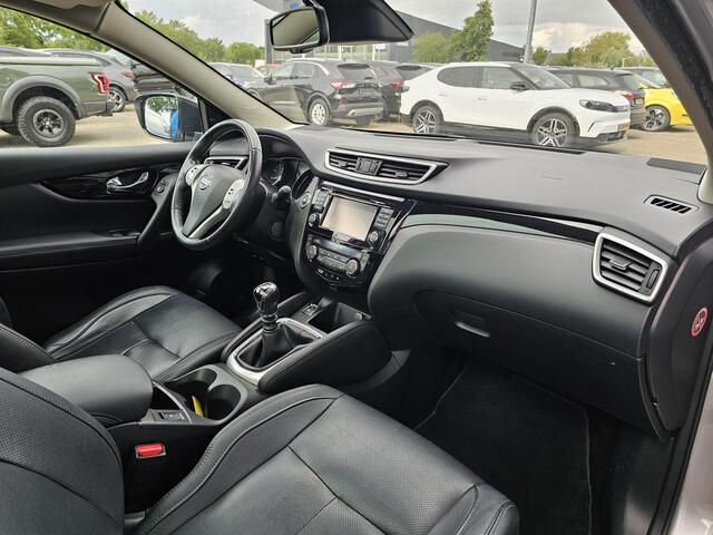 Nissan QASHQAI 1.2 Tekna 115 pk | Panoramadak | Leder | Lane assist | Navigatie | Camera | 2de eigenaar | Nette auto!