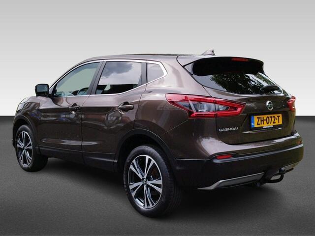 Nissan QASHQAI 1.6 N-Connecta | Trekhaak | Stoelverwarming | 360 Camera |