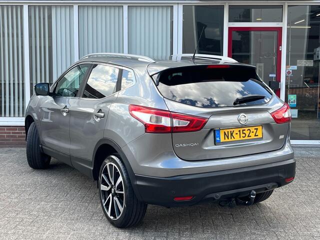 Nissan QASHQAI 1.6 dCi Tekna I 360 Camera I Navi I Trekhaak I Stoelverwarming I Cruise