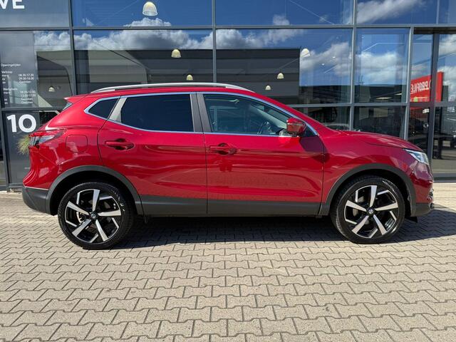 Nissan QASHQAI 1.2 Tekna Automaat *Trekhaak*