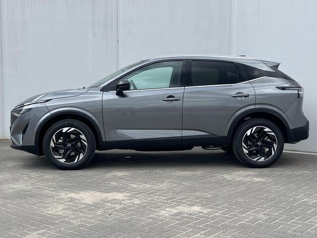 Nissan QASHQAI 1.3 MHEV Xtronic N-Connecta Automaat / ¤4.000,- Nissan Voorraadvoordeel / NIEUW uit voorraad leverbaar! / Panoramadak / Googlemaps Navigatie / Apple Carplay & Android Auto / 360° Camera / Stuur- en Stoelverwarming voor / Voorruit Verwarming / Adaptieve Cr