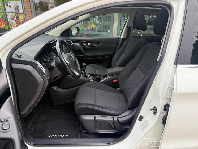 Nissan QASHQAI 1.2 N-Connecta Panoramadak Navi DAB+ Stoelverw.