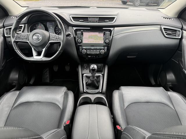 Nissan QASHQAI 1.3 DIG-T Tekna + 2e Eigenaar,Pano,Navi,Camera,Trekhaak,Stoelverwarming,Clima,Cruise,Pdc V+A,Keyless,Halfleder,Dealer Onderhouden,Apk tot 03-2026