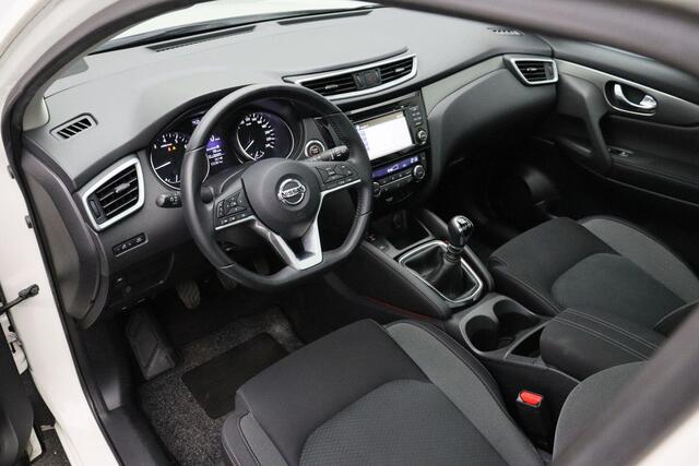 Nissan QASHQAI 1.2 Tekna 2018 Panoramadak | 360 Camera | Navigatie | Bluetooth | Cruise control | Trekhaak | Climate control | Keyless | PDC | Radio CD | Multifunctioneel stuurwiel | Lichtmetaal