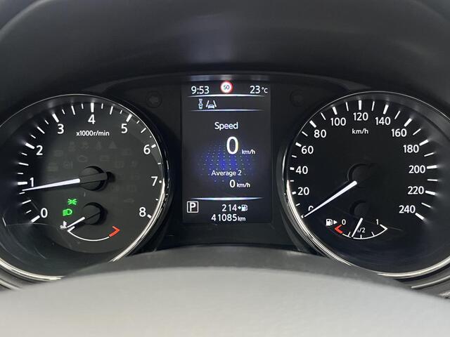 Nissan QASHQAI 1.2 N-Connecta / Dealeronderhouden / Automaat / Panoramadak / Trekhaak (1000kg) / Navigatie / Climate Control / Cruise Control /