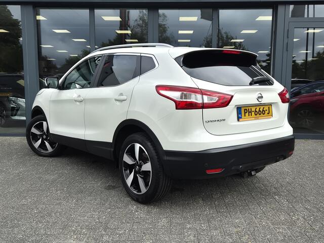 Nissan QASHQAI 1.2 Tekna | Trekhaak | Panoramadak |