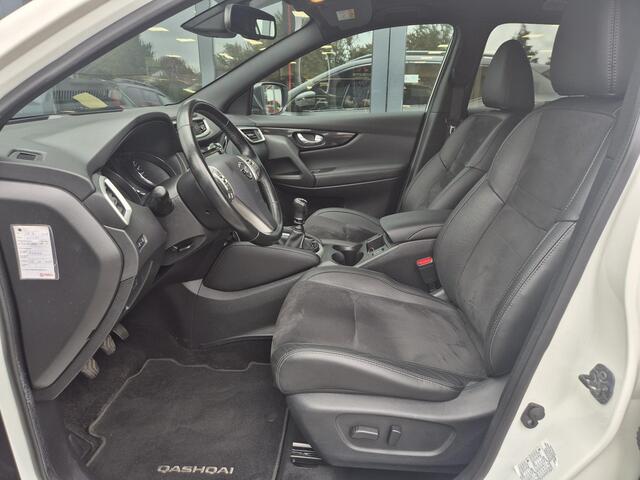 Nissan QASHQAI 1.2 Tekna | Trekhaak | Panoramadak |