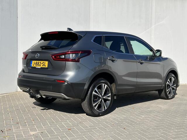 Nissan QASHQAI 1.3 DIG-T N-Connecta / Apple Carplay & Android auto / Stoelverwarming / All season banden / Trekhaak (1500kg) / Navigatie / Cruise control / Climate control