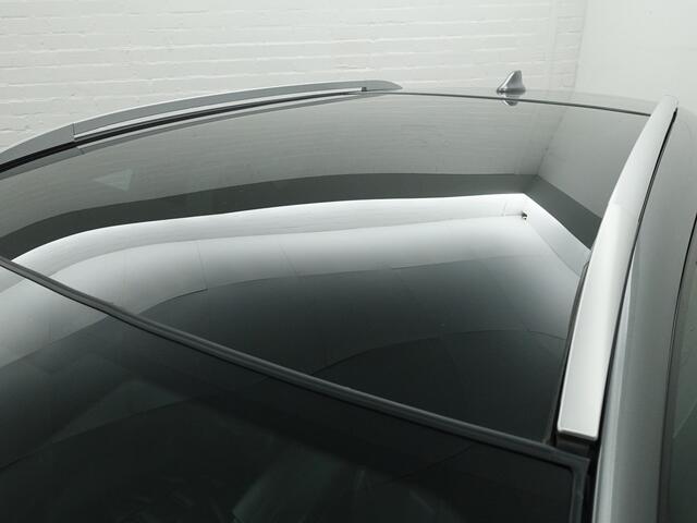 Nissan QASHQAI 1.2 Tekna + Design Leder Interieur, Panoramadak, Xenon Led, Bose Audio, Memory, Sfeerverlichting