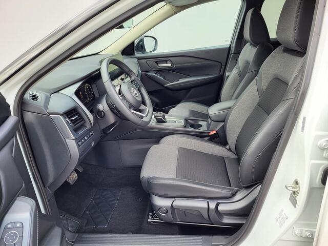 Nissan QASHQAI 1.3 MHEV Xtronic N-Connecta / Automaat / Trekgewicht 1800kg/ Facelift / Nieuw Model / Coldpack / Pack Easy / Two Tone