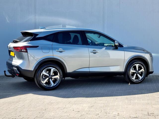 Nissan QASHQAI 1.3 MHEV Xtronic N-Connecta / Trekhaak ( 1.800 kg ) / All season banden / Panoramadak /
