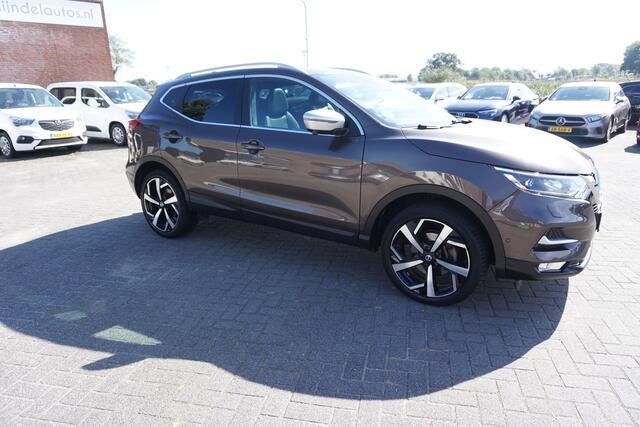 Nissan QASHQAI 1.2 TEKNA + AUTOMAAT TREKHAAK BOSE 360CAMERA LUXE LEDER PANORAMADAK KEYLESS STOELVERWARMING VOORRUITVERWARMING 19INCH CLIMA CRUISE BLUETOOTH PDC V+A ENZ...
