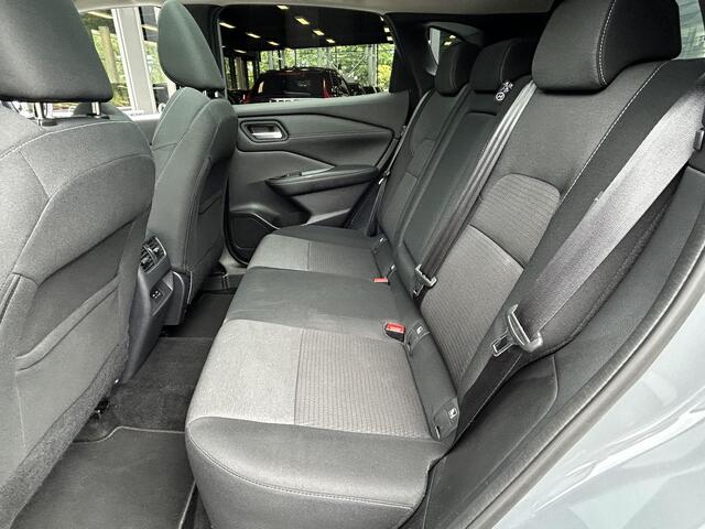 Nissan QASHQAI 1.3 MHEV N-Connecta 140PK | Panoramadak | 360° Camera | Apple Carplay