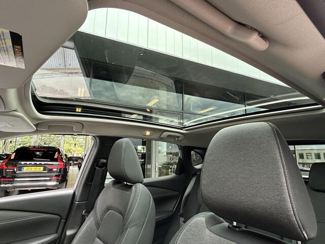 Nissan QASHQAI 1.3 MHEV N-Connecta 140PK | Panoramadak | 360° Camera | Apple Carplay