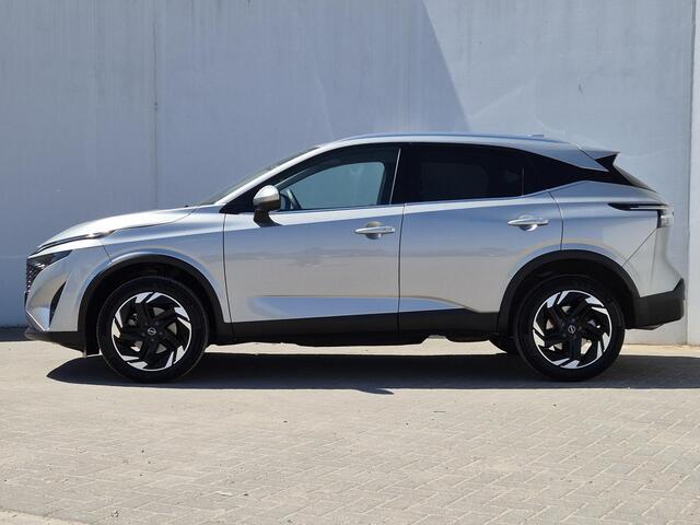 Nissan QASHQAI 1.3 MHEV Xtronic N-Connecta Automaat / Cold Pack / Nieuw model / Facelift / Trekgewicht 1800 kg / Apple Carplay Android Auto / Stuur- en Stoelverwarming / Rondomzicht camera / Voorruit verwarming /