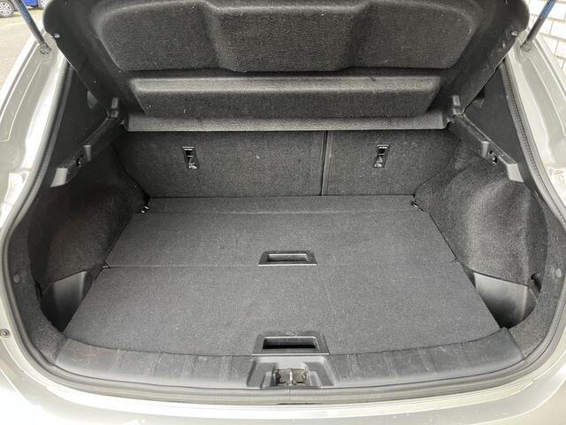 Nissan QASHQAI 1.2 N-Connecta | Dealeronderhouden | 360° Camera | Panoramadak | Trekhaak |