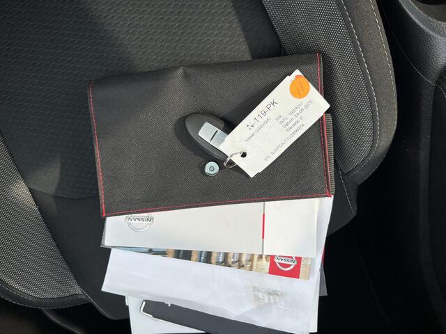 Nissan QASHQAI 1.2 N-Connecta Pano/Navi/Camera/Trekhaak