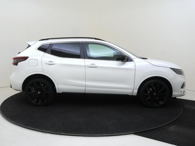 Nissan QASHQAI 1.3 DIG-T N-Tec 19 inch velgen Onderzijde meegespoten als Tekna +