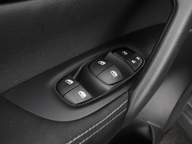 Nissan QASHQAI 1.3 N-Connecta Automaat | Navigatie | Apple Carplay/Android Auto | Dab | Led | Camera 360 | Adaptive Cruise control