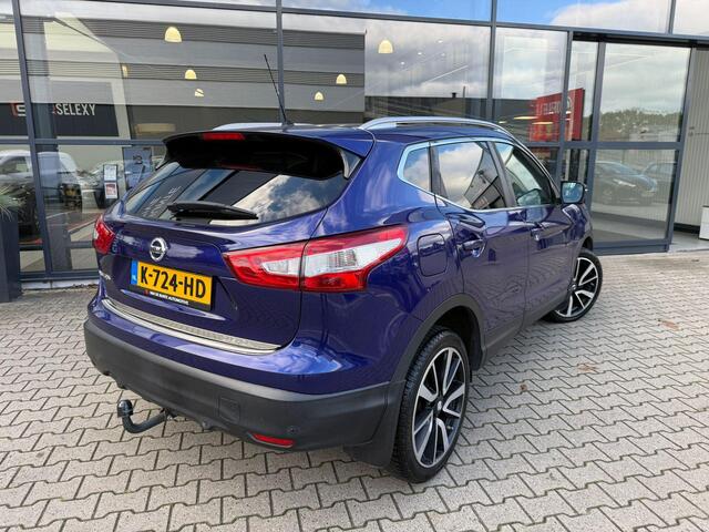 Nissan QASHQAI 1.2 Tekna *Trekhaak & Stoelverwarming*