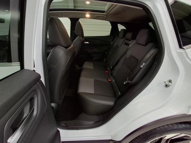 Nissan QASHQAI 1.5 e-Power N-Connecta /Gen 3/ Nieuw uit Voorraad Leverbaar / Panoramadak / Stoel- en Stuurverwarming / Verwarmde Voorruit / Google Maps Navigatie /