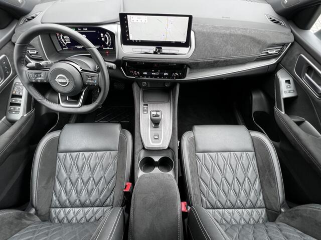 Nissan QASHQAI 1.3 MHEV Xtronic Tekna Plus Automaat / 1.800 kg trekgewicht / Panorama dak / Leder / Elektr. stoelen en klep / Navigatie / Adaptieve CC / HUD / Camera 360° / Stuur-, stoel- en voorruitverwarming / 20" LM wielen /